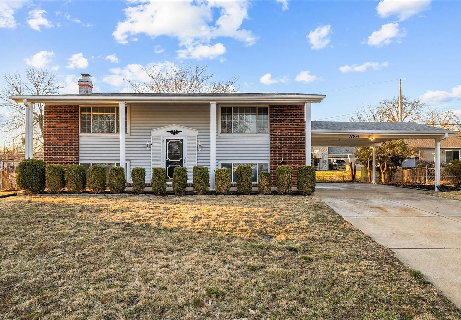 11971 Kentwood Dr, Maryland Heights, MO 63043 Zillow