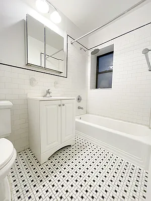 Rented by Urban Real Estate Inc | media 8