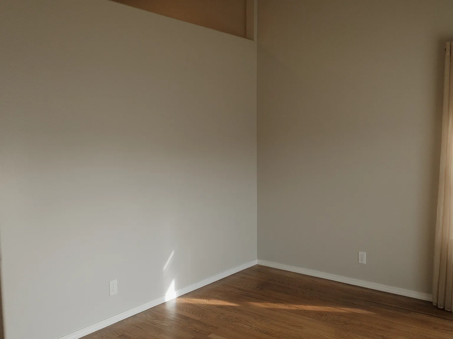 2 bed, 1254 sqft, $2,200 — Photo 4