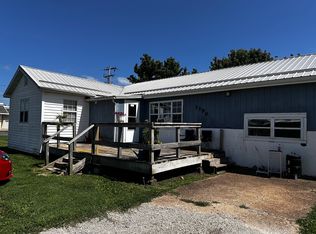 1390 W Jefferson St APT A, Marshfield, MO 65706