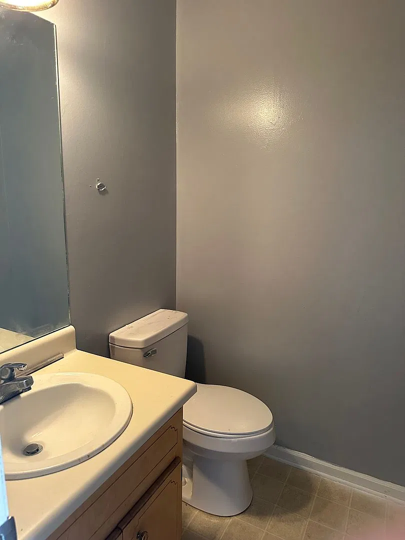 3 bed, 2.5 bath, 1428 sqft, $1,550 — Photo 2