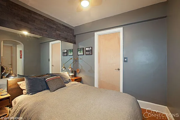 Sold by City Connections Realty | media 4