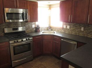 5616 S 34th St, Milwaukee, WI 53221