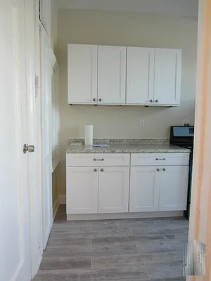 Rented by Skyline Group Real Estate | media 19