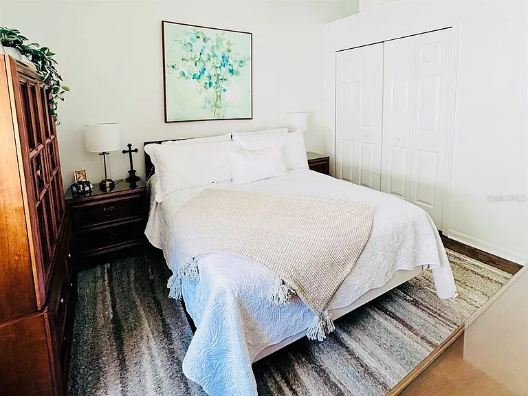 24900 Oakhaven Ct — Photo 20