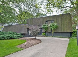 15 W Louis Ave, Lake Forest, IL