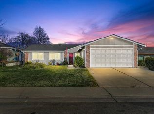 7074 Cloverleaf Way, Citrus Heights, CA 95621