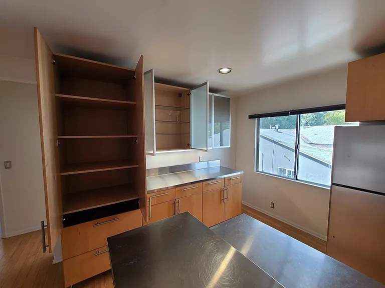 3412 Helms Ave #A — Photo 6