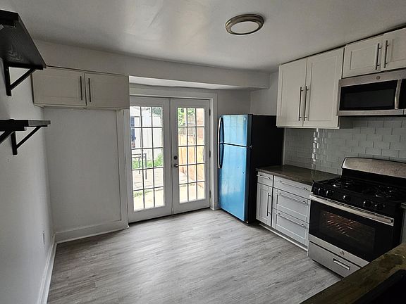 5th image of 1411 Orange St