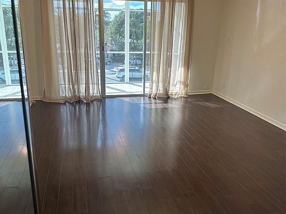 2nd image of 3040 NE 16th Avenue #305 A