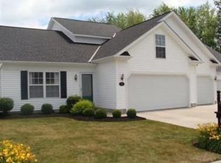 718 Jonquil Ln #69, Madison, OH 44057