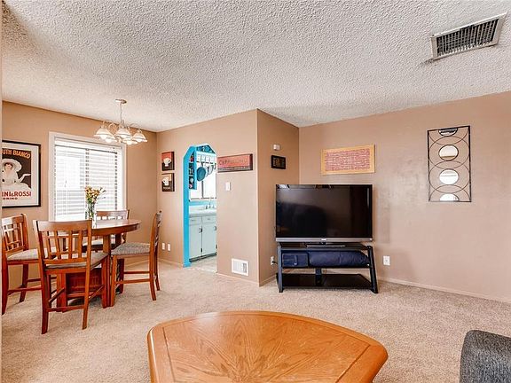 Living room.