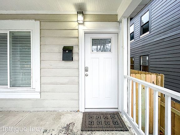 4th image of 2354-2356 Carrollton Ave