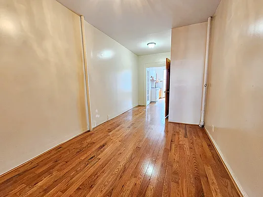 Rented by Compass | media 13