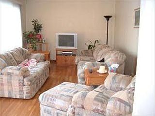 1st image of 5420 W 88th St