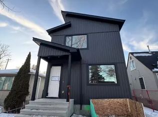 12308 104th St NW #1A, Edmonton, AB T5G2L8