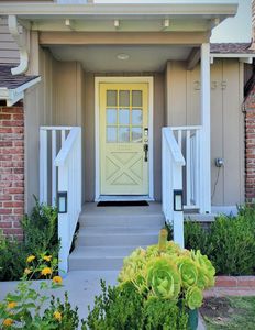 2535 10th Ave, Los Angeles, CA, 90018