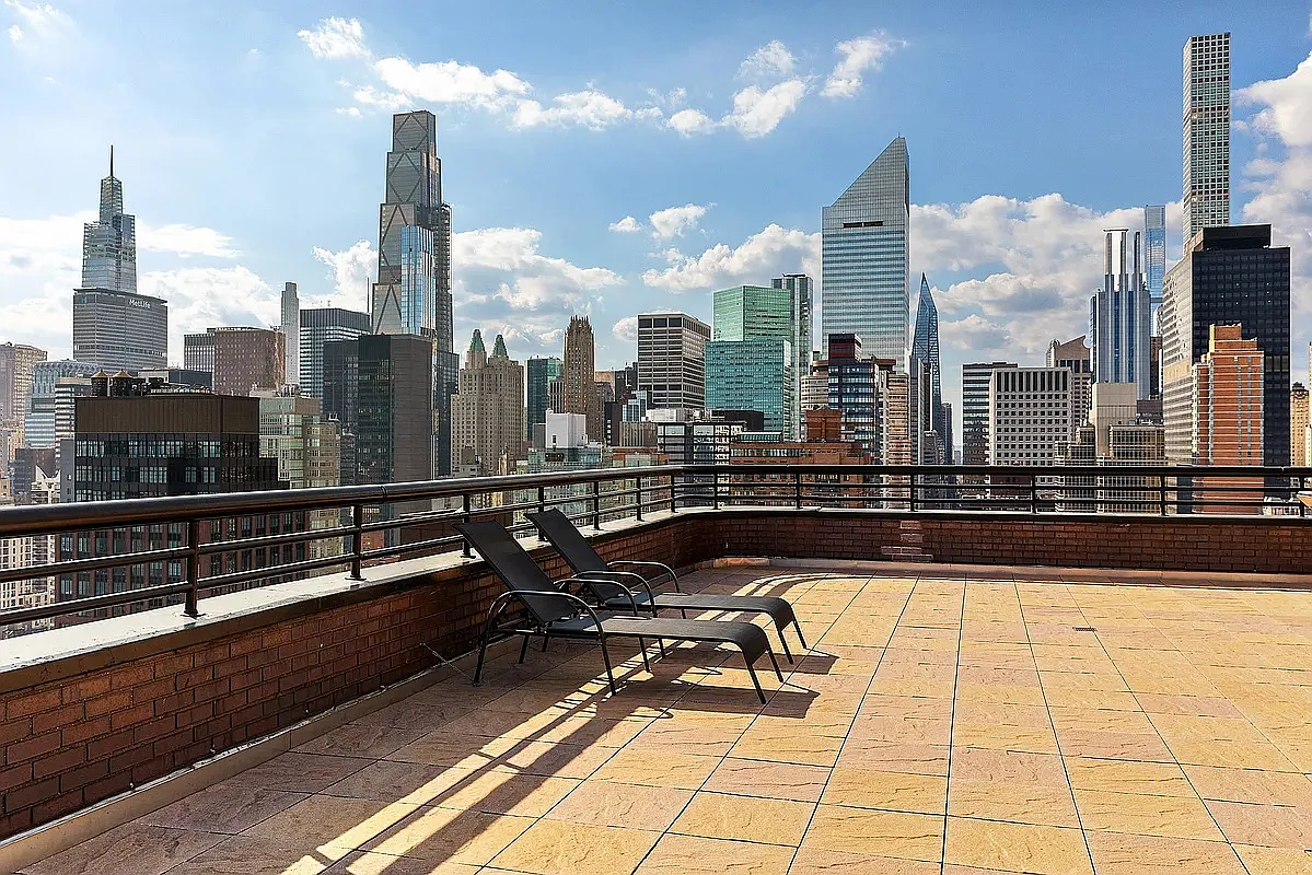 415 East 54th Street #6D in Sutton Place, Manhattan | StreetEasy