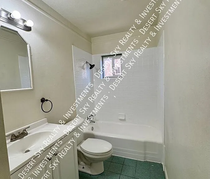 2030 Chilton Dr — Photo 27