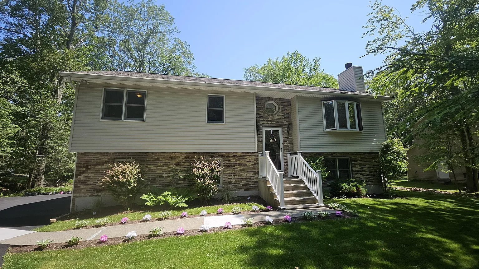 3124 Fern Rd photo 1