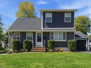115 La Grande Ave, Fanwood Boro, NJ 07023
