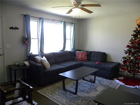 2nd image of 801 Robinson Ter