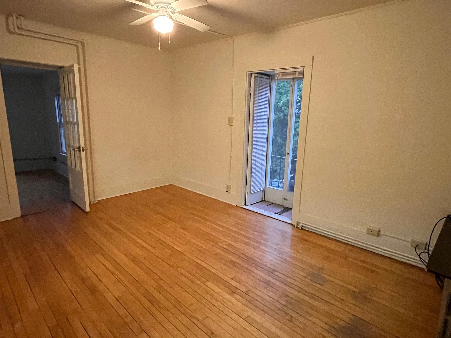 240 West Lakelawn Place - 4 — Photo 3