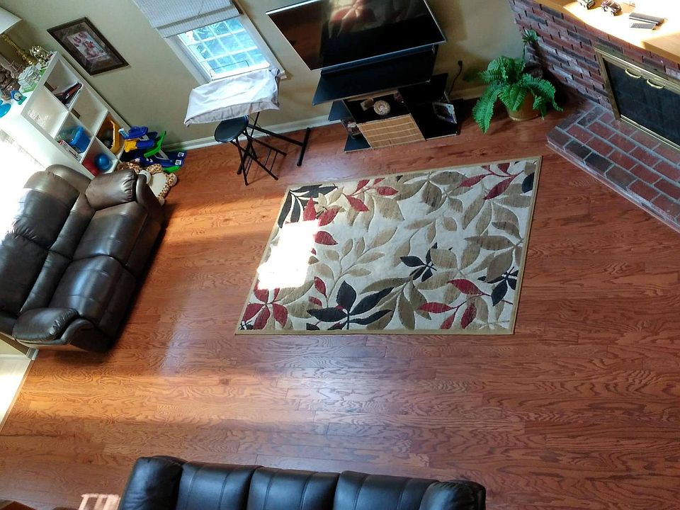 1st image of 105 Harrington Farms Way