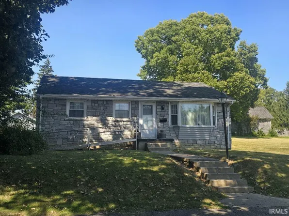 609 E Wiley St, Marion, IN 46952