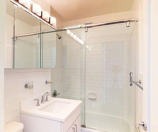 4th image of 145 E 16th St #15S
