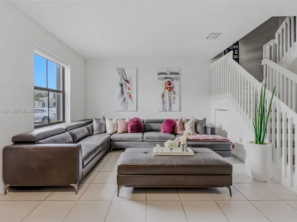 10009 SW 228th Ter, Miami, FL 33190