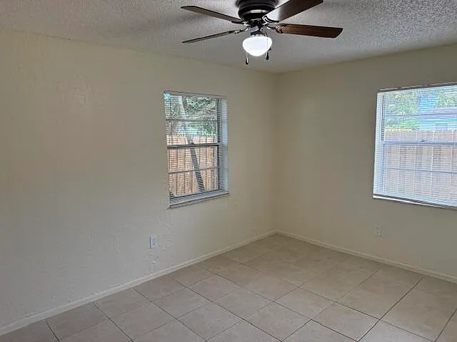 4911 Gulfstream Rd — Photo 10