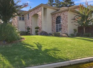 4950 W Minarets Ave, Fresno, CA 93722
