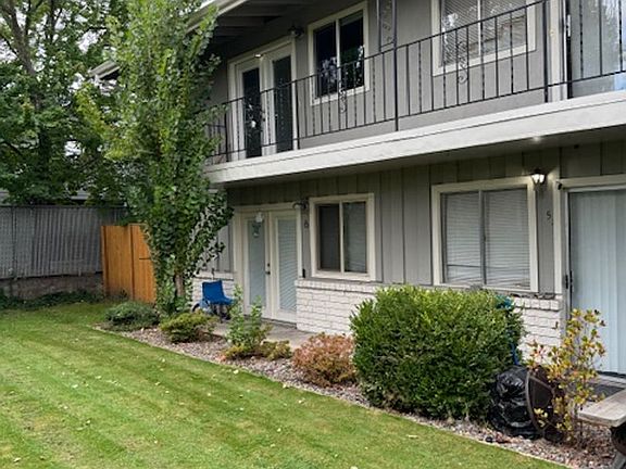 3rd image of 632 Berrydale Ave #8