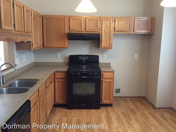 3rd image of 5832 Petersburg Pkwy