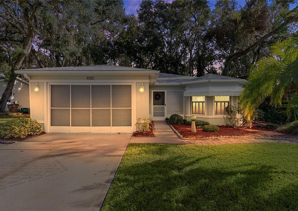 1st image of 32538 OAK PARK DRIVE