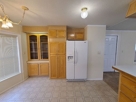5th image of 1255 Jones Dr