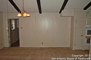2nd image of 5117 Encanta St