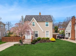24214 Knickerbocker Rd, Bay Village, OH 44140