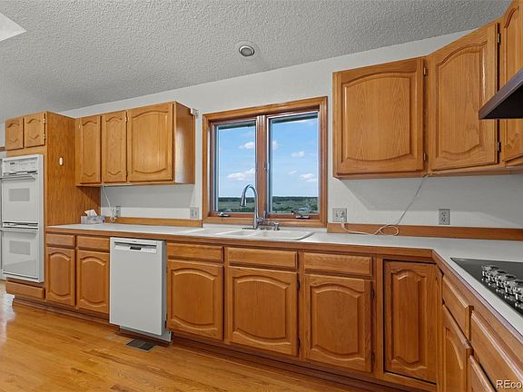 4th image of 2587 County Road 142