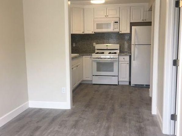 474 Van Buren St APT 4