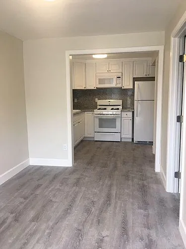 474 Van Buren St #4 Photo 1 474 Van Buren St #4 Photo 1
