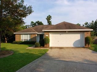 2913 Katy Ln, Ocean Springs, MS 39564
