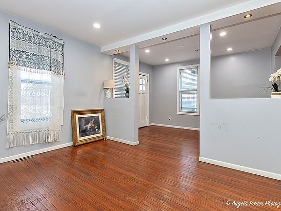 4th image of 317 McKinley Ave