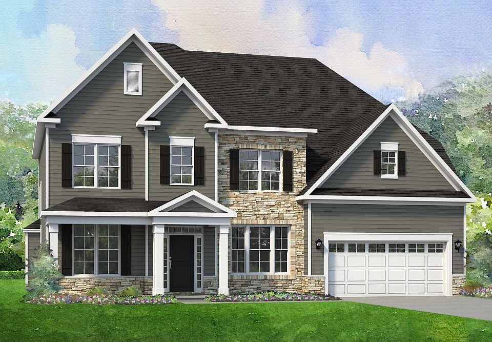 2 story home with a second floor main suite