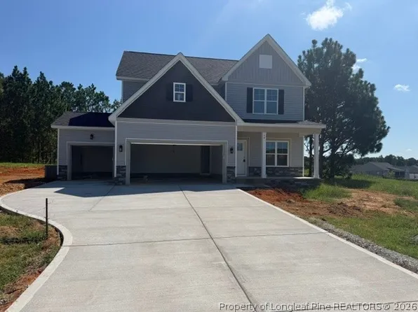 54 N Rabbit Run Dr, Smithfield, NC 27577