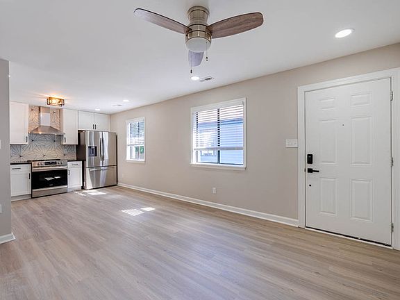 5th image of 504 Holloway St APT B1