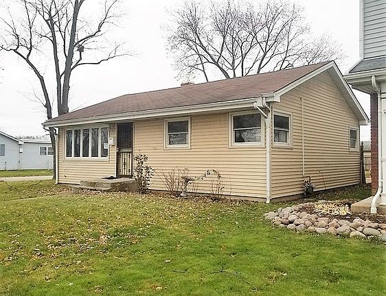 3rd image of 8844 S 51st Ave