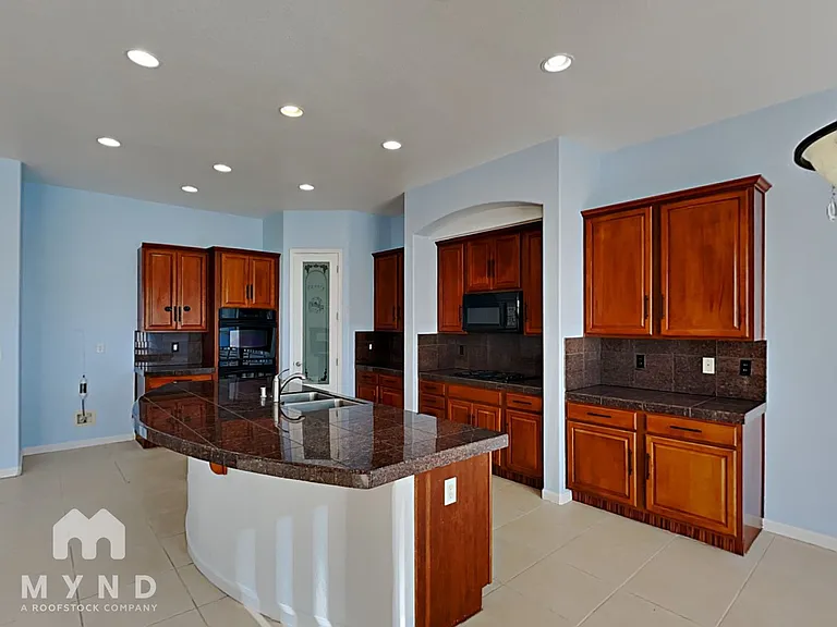 1650 Brightstone Ct — Photo 10
