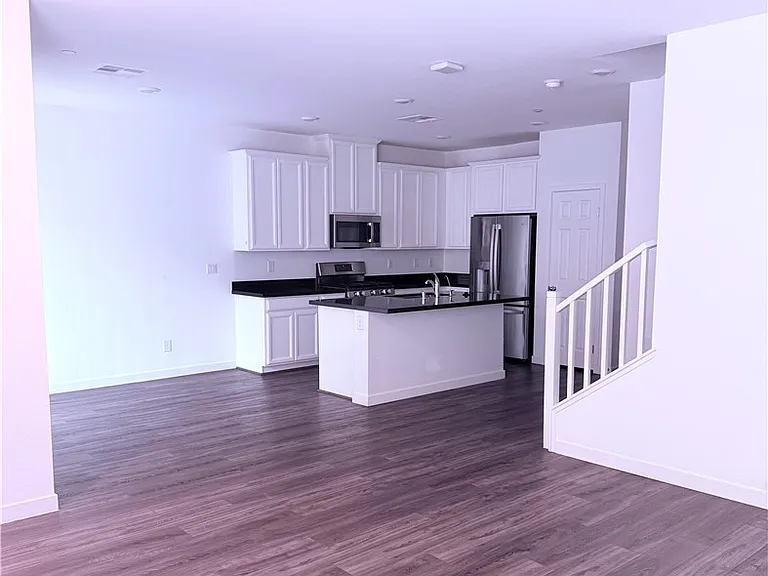 5730 Sky Pointe Dr #109 — Photo 3
